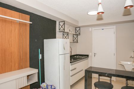 Apartamento para alugar com 30m², 1 quarto e sem vaga Apartamento para alugar com 30m², 1 quarto e sem vagaSala e Cozinha