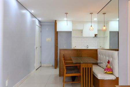 Apartamento para alugar com 42m², 2 quartos e sem vaga Apartamento para alugar com 42m², 2 quartos e sem vagaSala