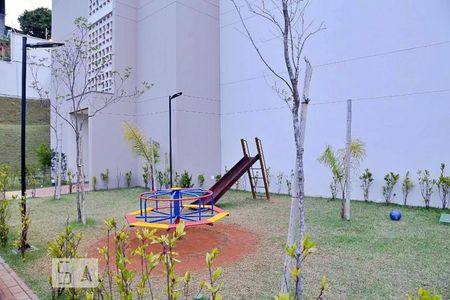 Apartamento para alugar com 42m², 2 quartos e sem vaga Apartamento para alugar com 42m², 2 quartos e sem vagaÁrea comum - Playground