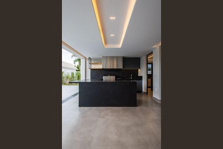 Casa à venda com 5 quartos, 526m² em Alphaville Residencial Zero, Barueri