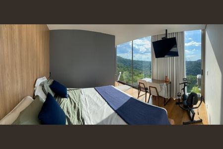 Casa à venda com 303m², 4 quartos e 9 vagas