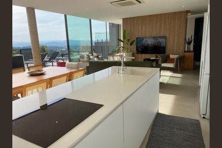 Casa à venda com 4 quartos, 303m² em Colinas da Anhanguera, Santana de Parnaíba