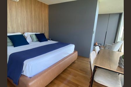 Casa à venda com 4 quartos, 303m² em Colinas da Anhanguera, Santana de Parnaíba
