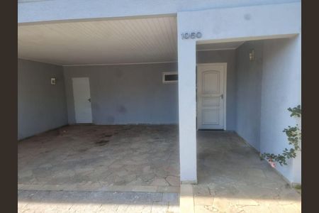 Casa à venda com 350m², 4 quartos e 4 vagas