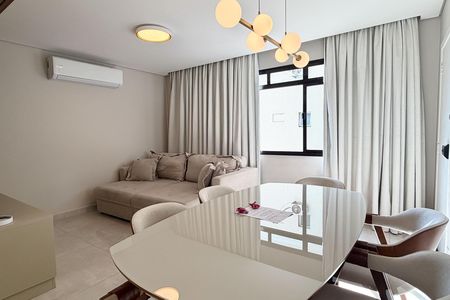Apartamento para alugar com 74m², 2 quartos e 1 vaga Apartamento para alugar com 74m², 2 quartos e 1 vagaSala