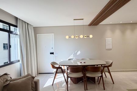 Sala de apartamento para alugar com 2 quartos, 74m² em Estuário, Santos