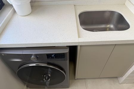Cozinha e Área de Serviço de apartamento para alugar com 2 quartos, 74m² em Estuário, Santos