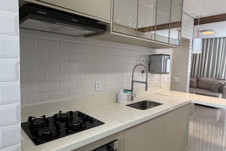Apartamento para alugar com 74m², 2 quartos e 1 vaga Apartamento para alugar com 74m², 2 quartos e 1 vagaCozinha e Área de Serviço