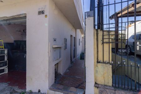 Casa para alugar com 250m², 2 quartos e sem vaga Casa para alugar com 250m², 2 quartos e sem vagaFachada