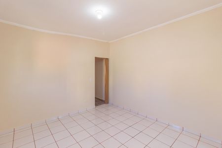 Casa para alugar com 250m², 2 quartos e sem vaga Casa para alugar com 250m², 2 quartos e sem vagaQuarto 1