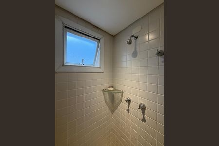 Banheiro Social de apartamento à venda com 3 quartos, 91m² em Engordadouro, Jundiaí