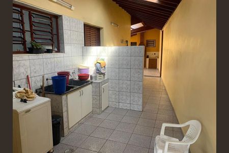 Área de Serviço de casa à venda com 3 quartos, 304m² em Jardim dos Oliveiras, Campinas