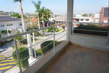 Casa de condomínio à venda com 401m², 4 quartos e 4 vagasSacada