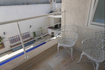 Casa de condomínio à venda com 401m², 4 quartos e 4 vagasSacada