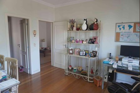 Casa de condomínio à venda com 401m², 4 quartos e 4 vagasSuite 2