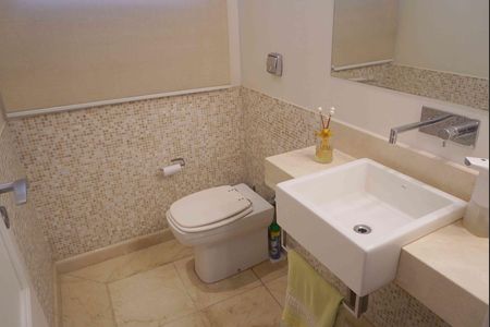 Lavabo de casa de condomínio à venda com 4 quartos, 401m² em Residencial Dez (alphaville), Santana de Parnaíba