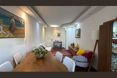 Apartamento à venda com 3 quartos, 129m² em Vila Bertioga, São Paulo