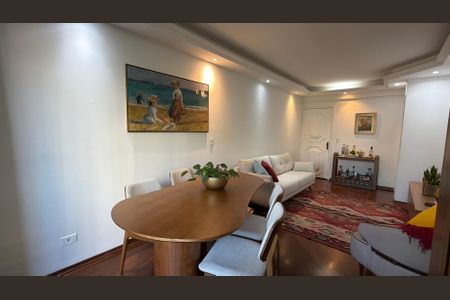 Apartamento à venda com 3 quartos, 129m² em Vila Bertioga, São Paulo