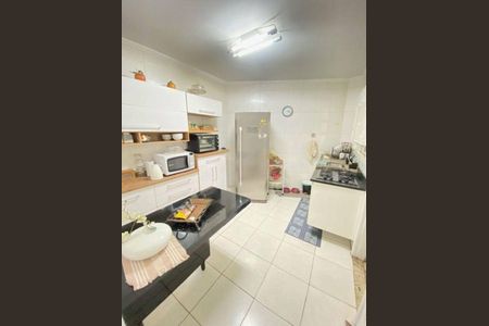 Casa à venda com 3 quartos, 80m² em São Domingos, São Paulo