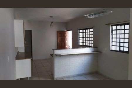 Casa à venda com 3 quartos, 140m² em Itaberaba, São Paulo
