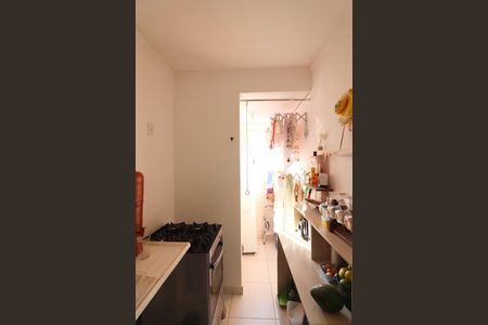 Apartamento para alugar com 44m², 2 quartos e sem vagaCozinha e Área de Serviço