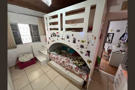Casa à venda com 7 quartos, 186m² em Moinho Velho, São Paulo