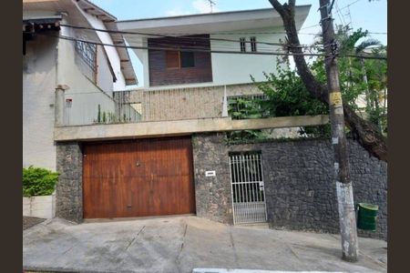 Casa à venda com 4 quartos, 320m² em Parque Sao Domingos, São Paulo