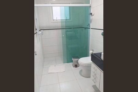 Casa à venda com 4 quartos, 190m² em Parque Sao Domingos, São Paulo