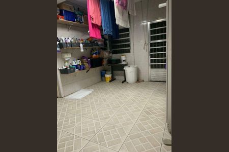 Casa à venda com 3 quartos, 320m² em Vila Matilde, São Paulo