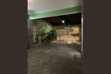 Casa à venda com 3 quartos, 320m² em Vila Matilde, São Paulo