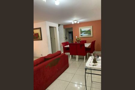 Casa à venda com 3 quartos, 320m² em Vila Matilde, São Paulo
