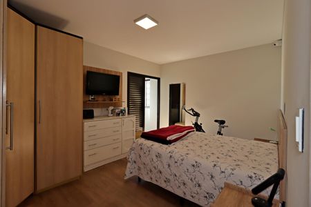 Apartamento à venda com 150m², 3 quartos e 2 vagasQuarto 2