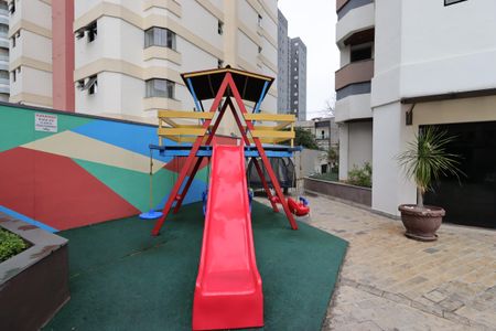 Apartamento à venda com 150m², 3 quartos e 2 vagasÁrea Comum - Playground
