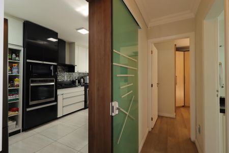 Apartamento à venda com 150m², 3 quartos e 2 vagasCorredor