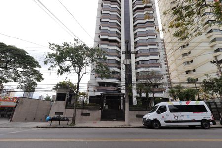 Apartamento à venda com 150m², 3 quartos e 2 vagasFachada