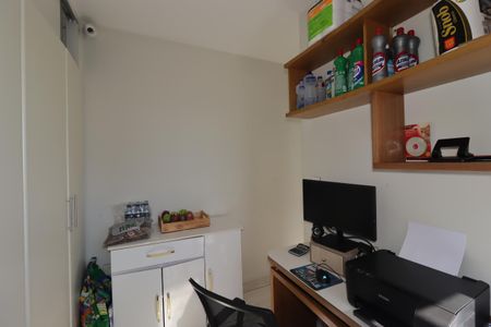 Apartamento à venda com 150m², 3 quartos e 2 vagasEscritório