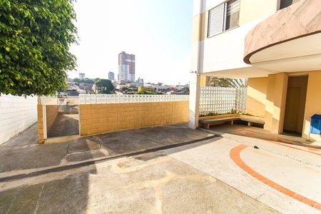 Apartamento para alugar com 2 quartos, 70m² em Vila Carmosina, São Paulo