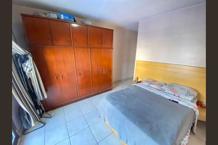 Casa à venda com 3 quartos, 150m² em Vila Arcadia, São Paulo
