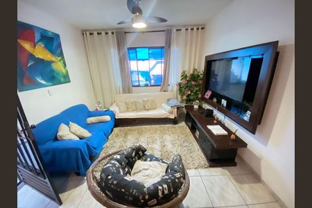 Casa à venda com 3 quartos, 150m² em Vila Arcadia, São Paulo
