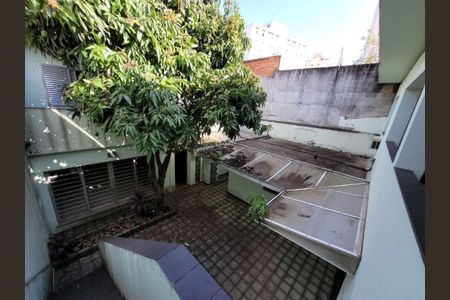 Casa à venda com 10 quartos, 276m² em Campo Belo, São Paulo