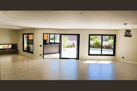 Casa à venda com 4 quartos, 516m² em Alphaville, Santana de Parnaíba