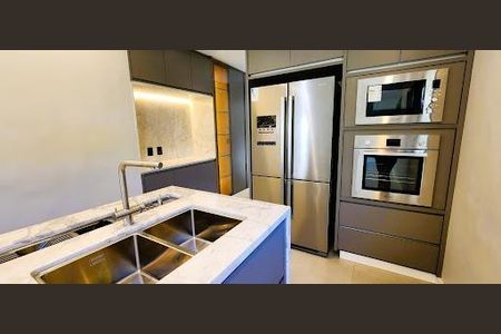 Casa à venda com 4 quartos, 516m² em Alphaville, Santana de Parnaíba