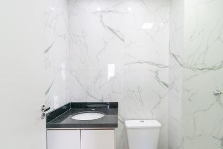 Apartamento à venda com 40m², 2 quartos e 1 vaga Apartamento à venda com 40m², 2 quartos e 1 vagaBanheiro