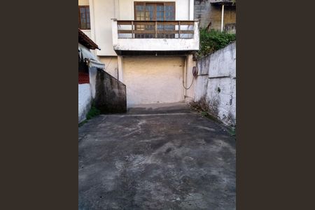 Casa à venda com 2 quartos, 146m² em São Lourenço, Niterói