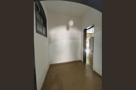 Casa à venda com 2 quartos, 146m² em São Lourenço, Niterói