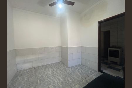 Casa à venda com 2 quartos, 146m² em São Lourenço, Niterói