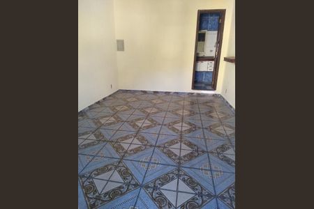 Casa à venda com 2 quartos, 146m² em São Lourenço, Niterói