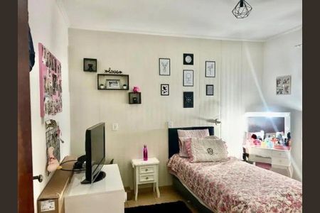 Casa à venda com 114m², 2 quartos e 3 vagas
