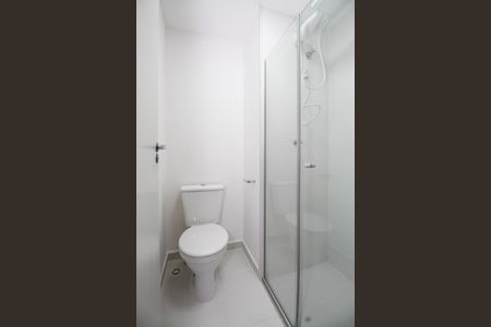 Studio para alugar com 28m², 1 quarto e sem vaga Studio para alugar com 28m², 1 quarto e sem vagaBanheiro