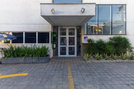 Apartamento à venda com 65m², 2 quartos e 1 vaga Apartamento à venda com 65m², 2 quartos e 1 vagaFachada + Plaquinha